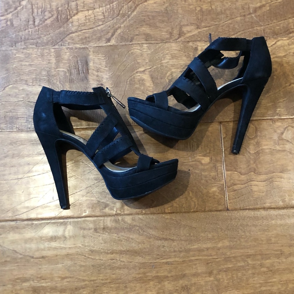Jessica Simpson Strap Suede Heels in Black